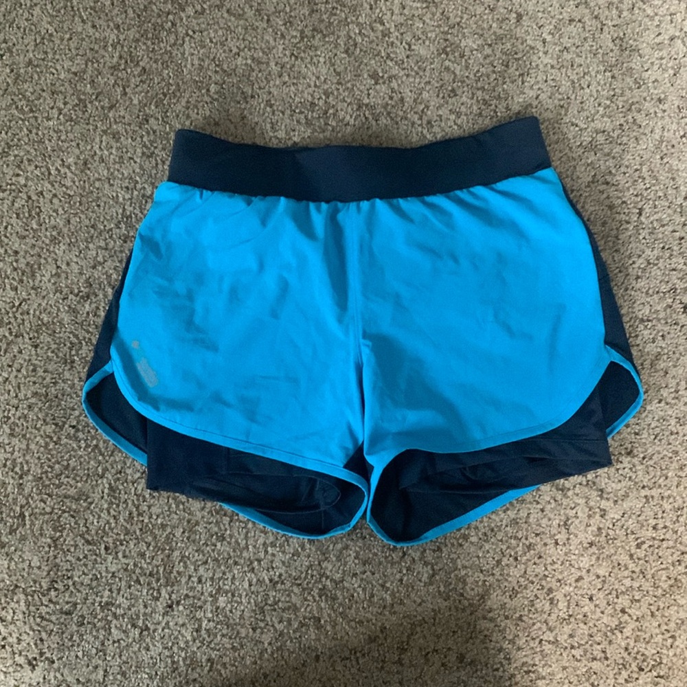 Women’s Endless Trail 2n1 Short Size Small